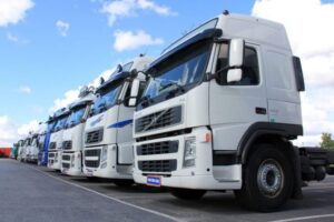 أرخص شركة نقل عفش بالرياض عام ٢٠٢٤ | فك وتركيب مع الضمان